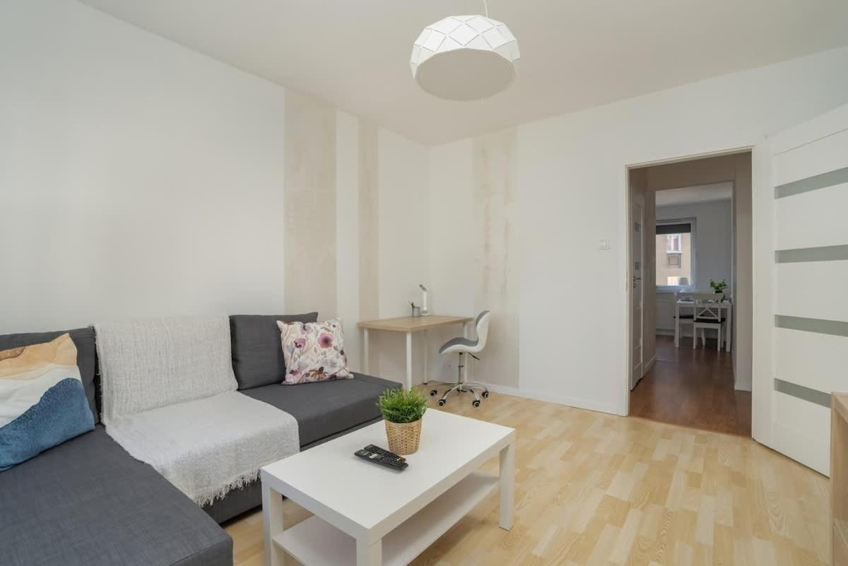 Apartament Cozy Remote Work By Renters